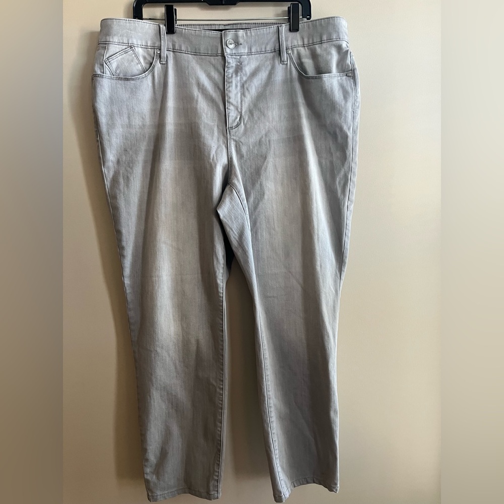 Chico Sz 3.5 gray jeans